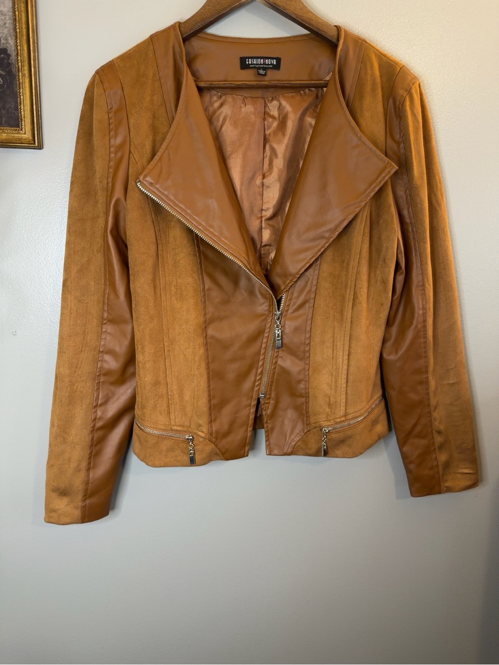 Fashion Nova Faux Suede Moto Jacket Women’s Large Cognac Brown Asymmetrical Zip - Picture 2 of 6